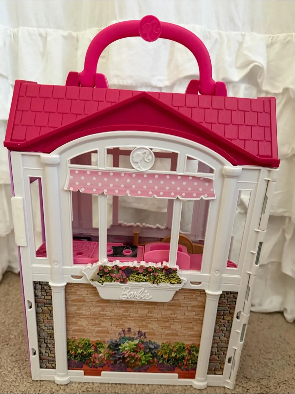 Barbie Glam Getaway Pink and White Foldable Playhouse Carry Case